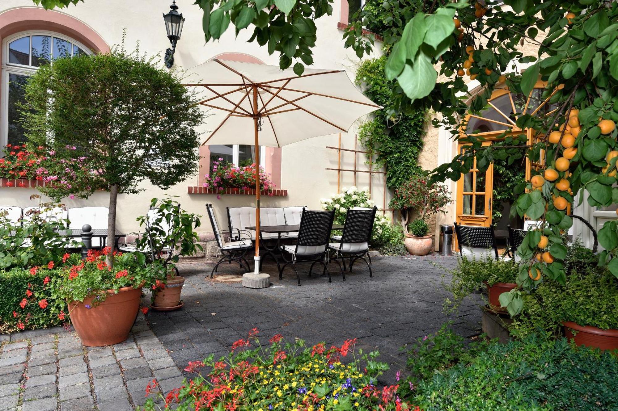 Hotel Graf Von Mansfeld Eisleben Exterior foto