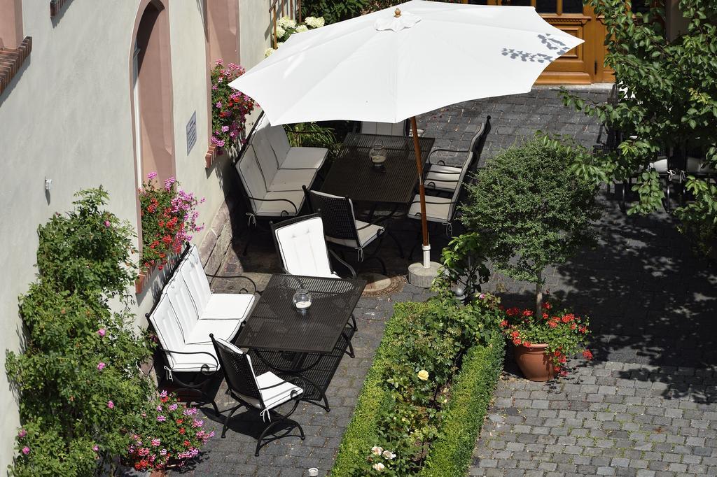 Hotel Graf Von Mansfeld Eisleben Exterior foto
